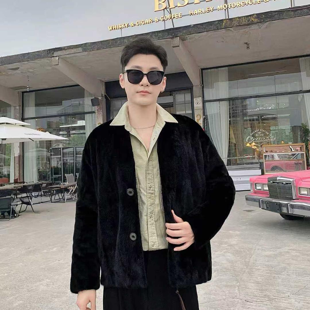 枣强县亿鋆服装服饰店（个体工商户）