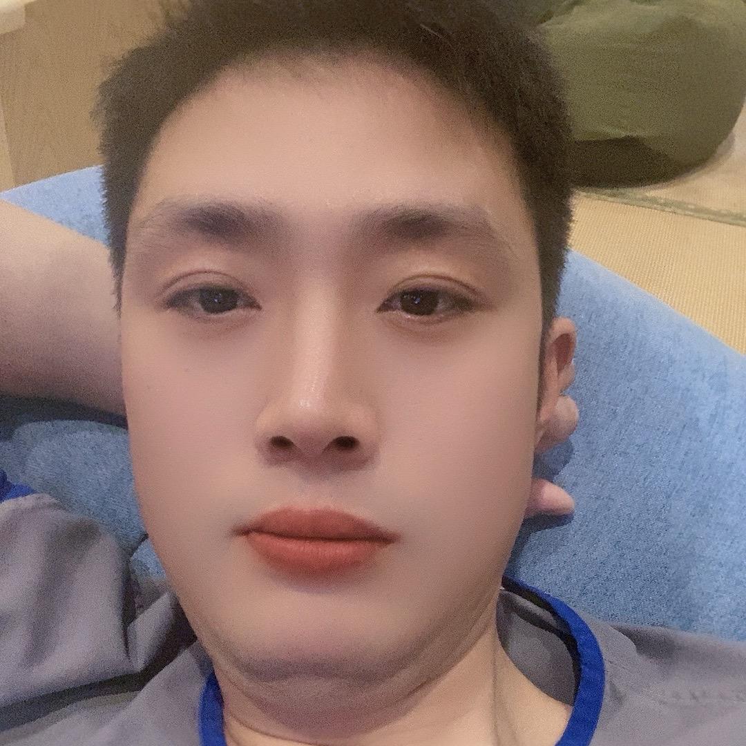 彭💋先生