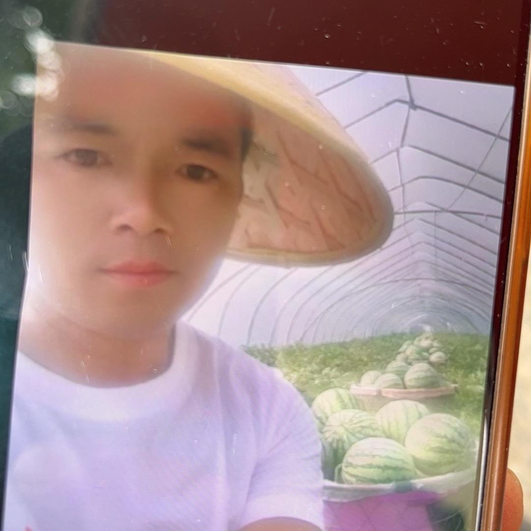 卖水果的小老头