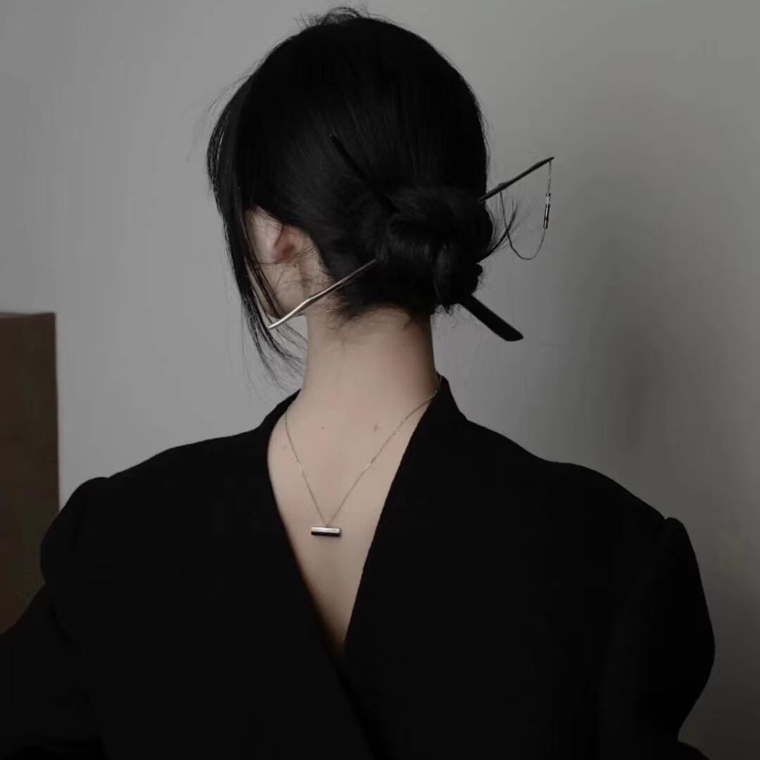 🦋.&