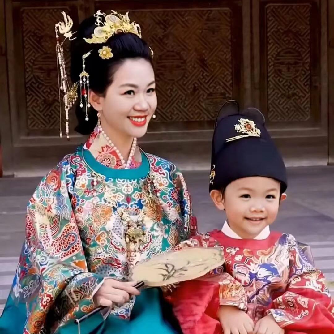 🌹重启航🌹จุ๊บจุ๊บ