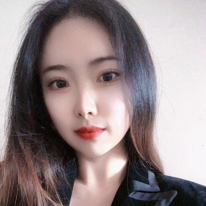 云南金融丽丽