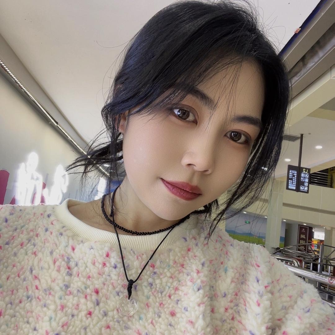 苗苗吖