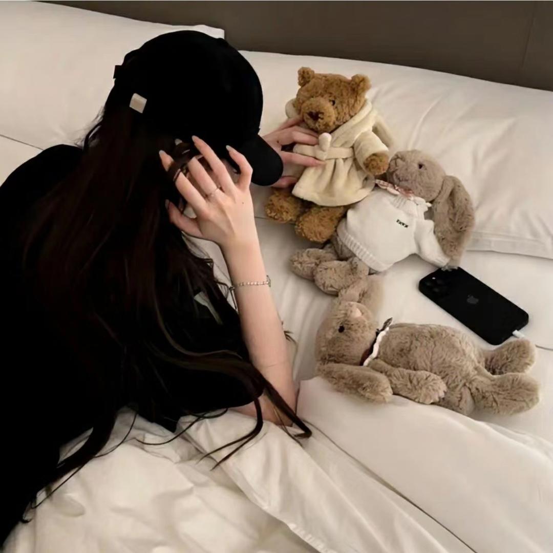 伊一。