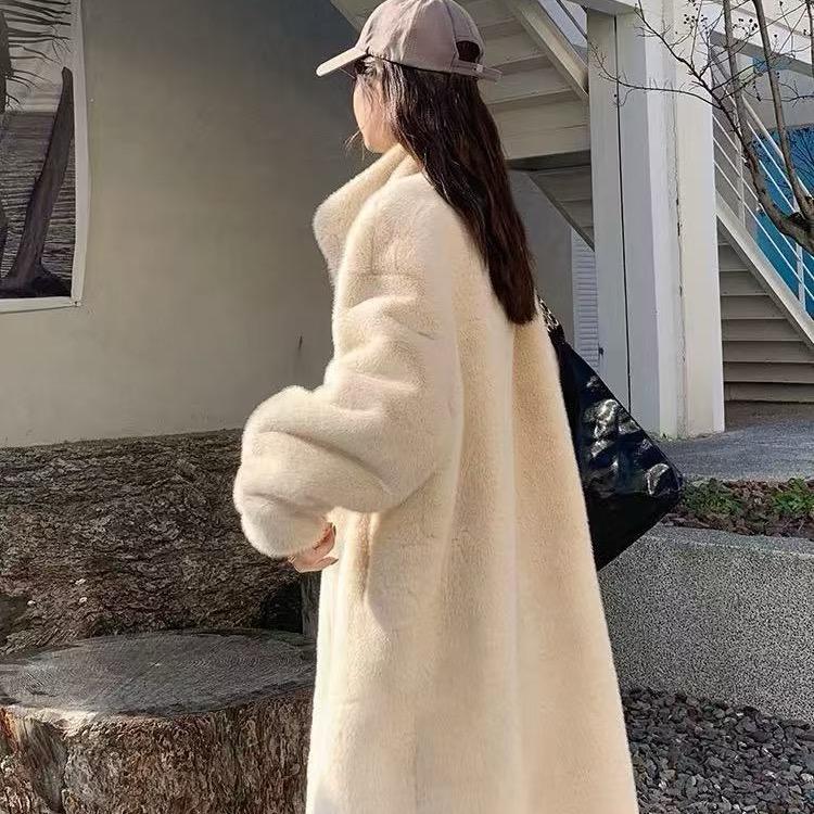 十三行碗碗服装工厂店