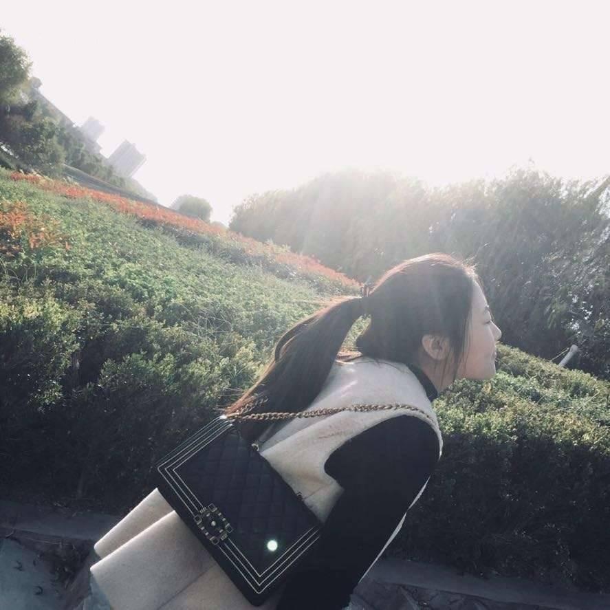 小y