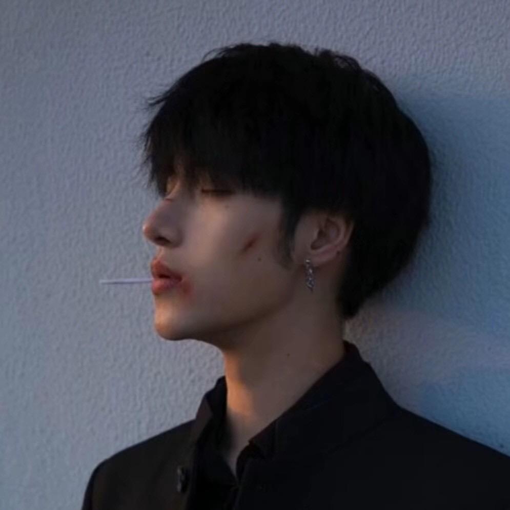 小李爱嗦粉
