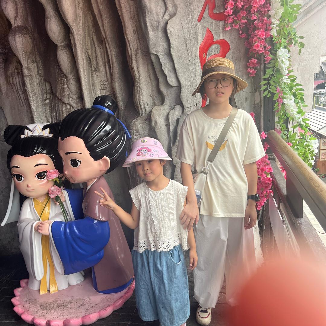 钱塘江追潮师傅