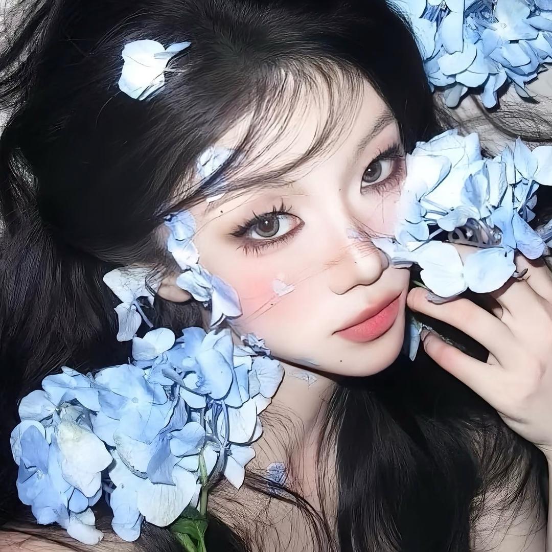 ʟ̆̈ᴜ̆̈ᴄ̆̈ᴋ̆̈ʏ̆̈