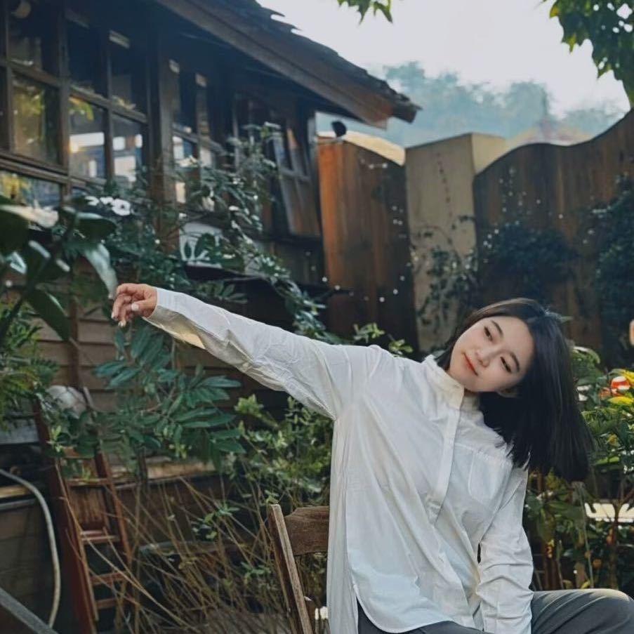 拾甜轻食简餐融合料理集合店