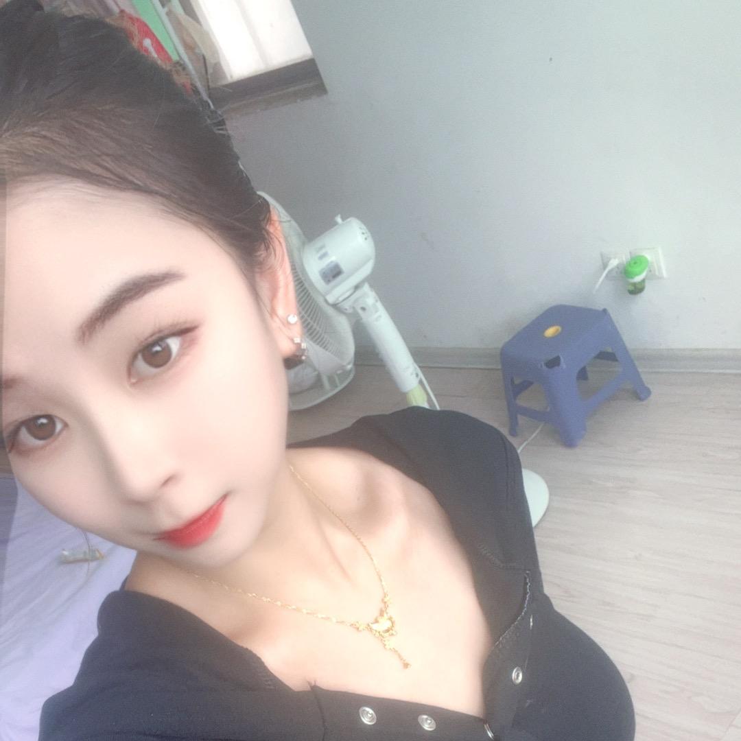 王依依🥰🥰🥰
