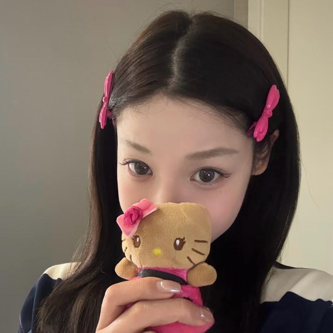 卷个泡芙吃♡‧₊˚