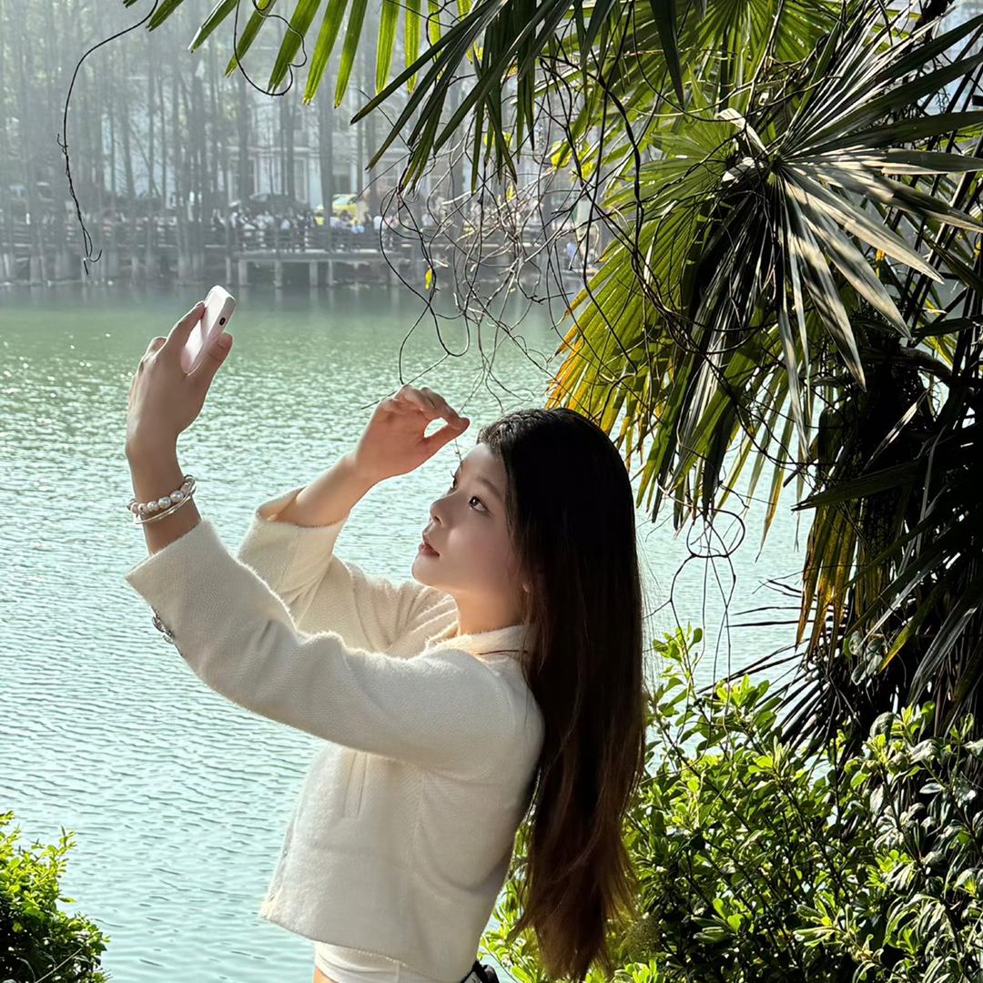 小妮子呀🦋
