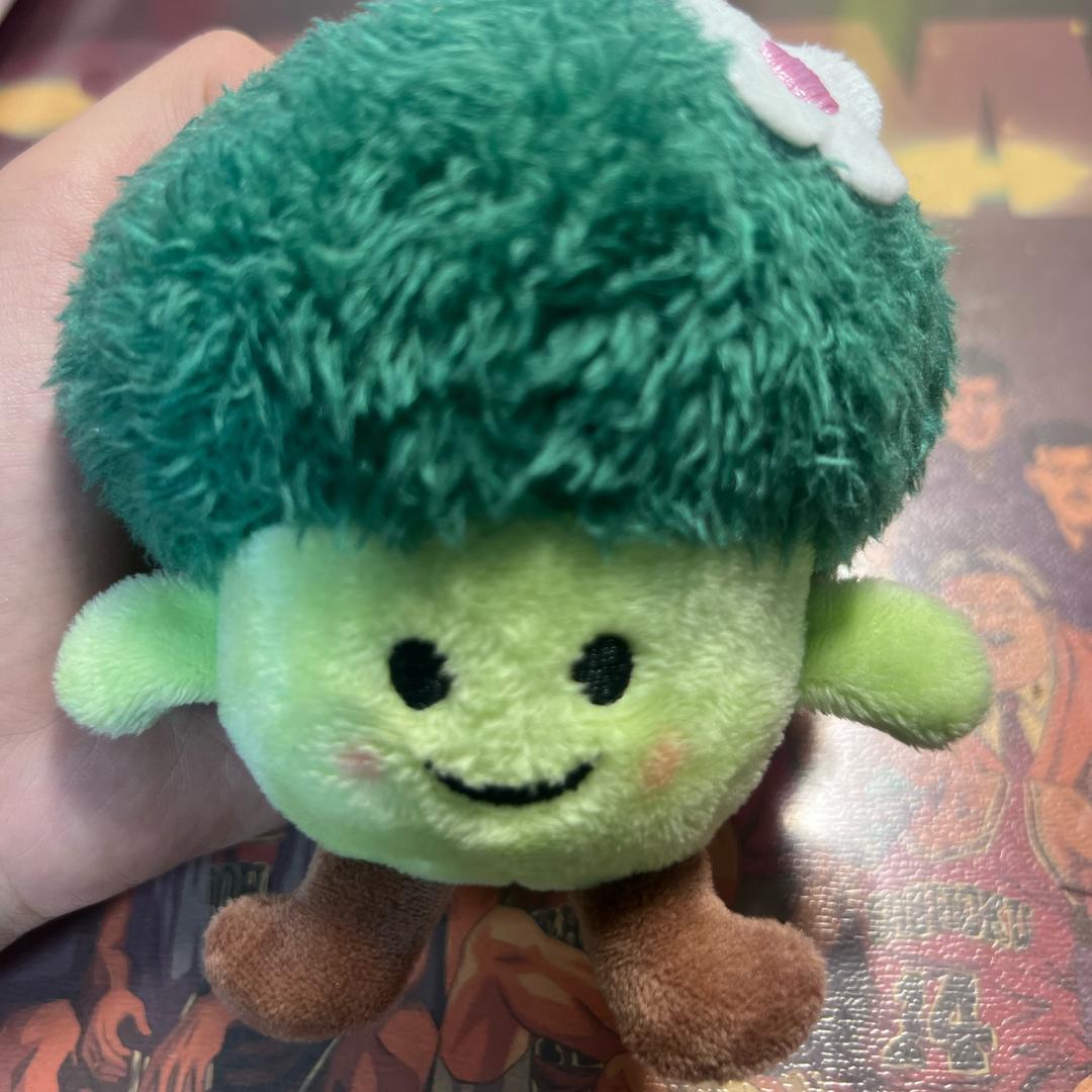 咆哮的老小绿