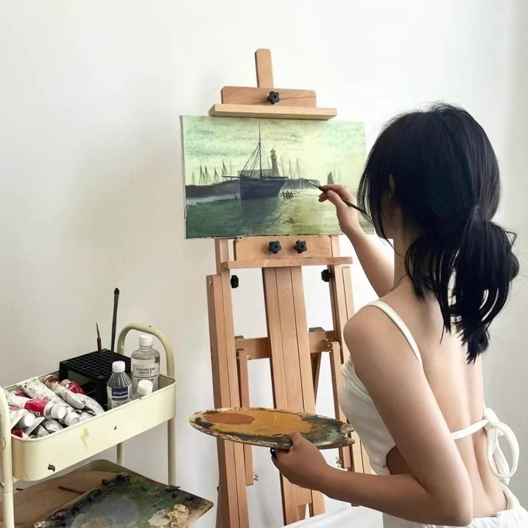 爱吃青草🌿