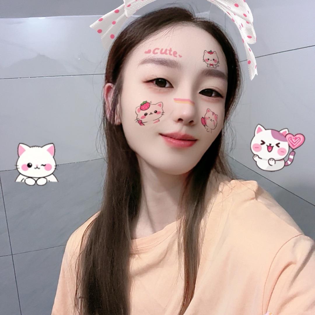 @👑💃小睿睿and小圆圆