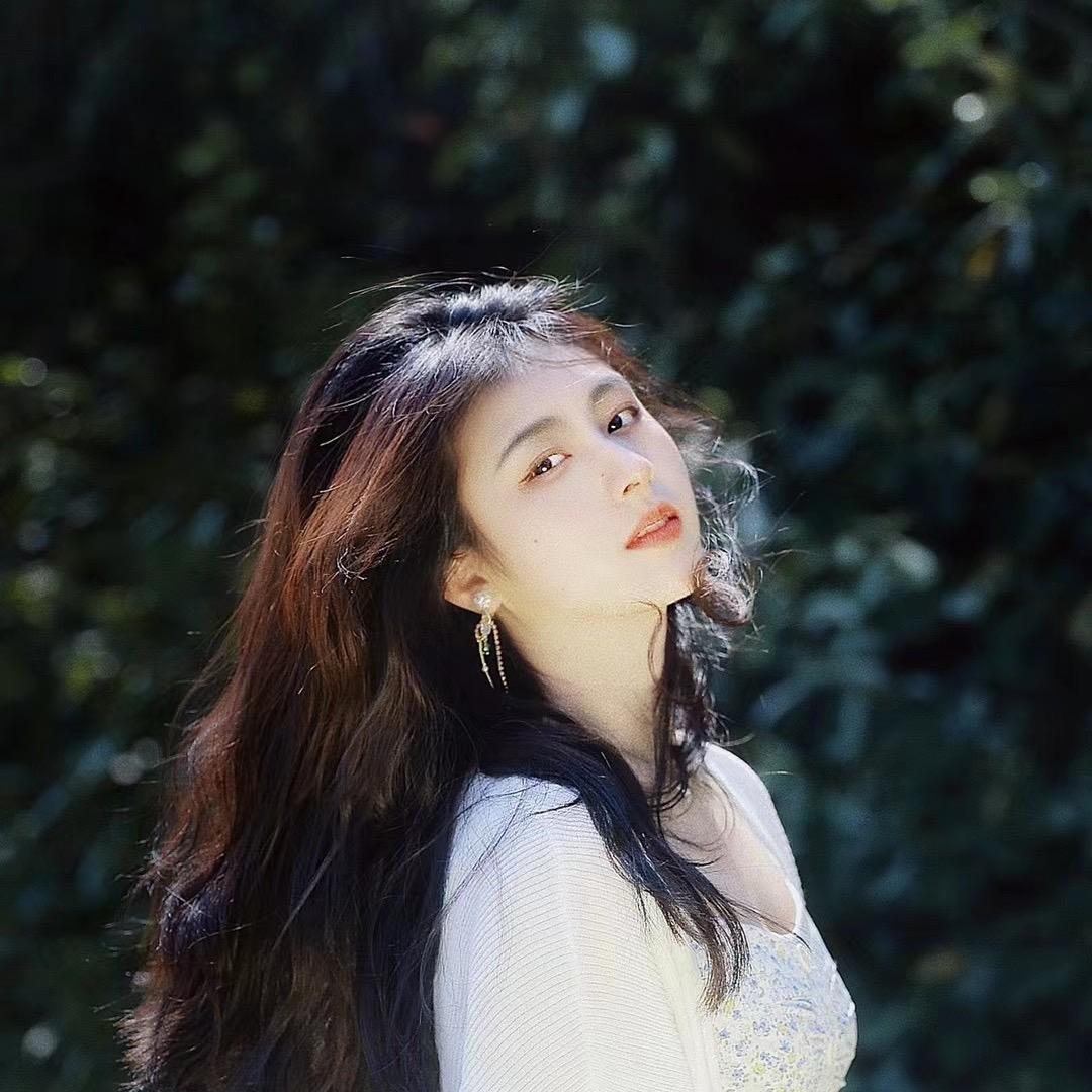 嘿嘿嘿黑美人
