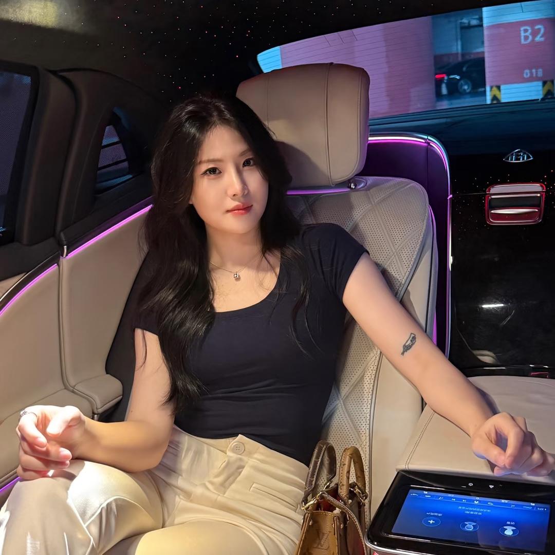 漂亮姐姐可爱妹妹