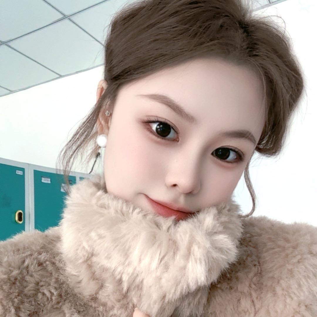 x in ִֶָꨄˎˊ˗