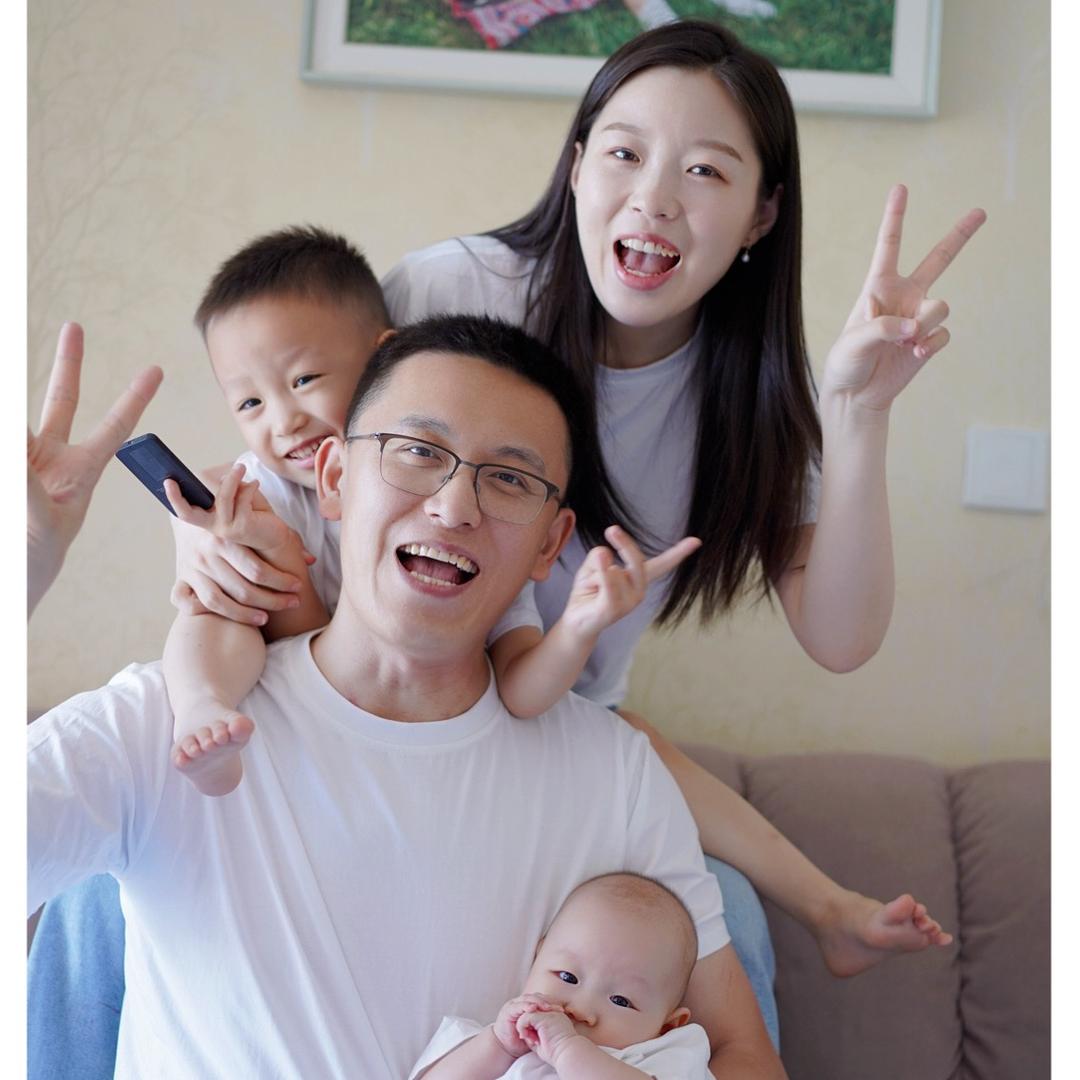 嘟妈嘟爸