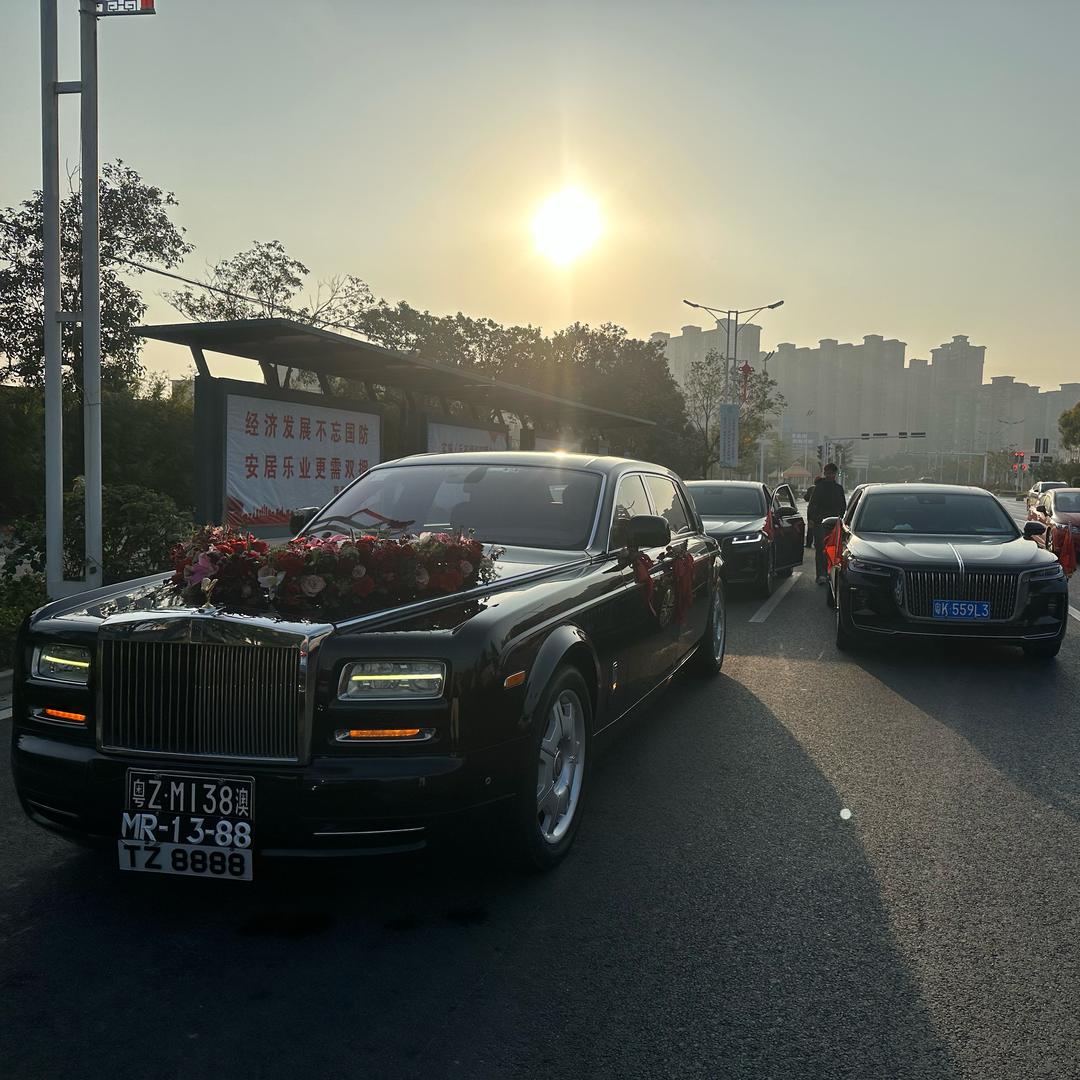 粤西茂名红旗婚车H9俱乐Bu