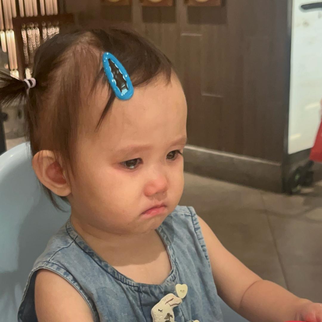 L Y 呀！