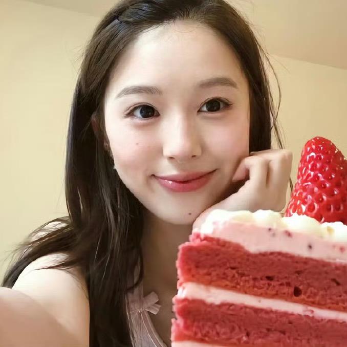 超爱吃薯条的小蛋挞🍟