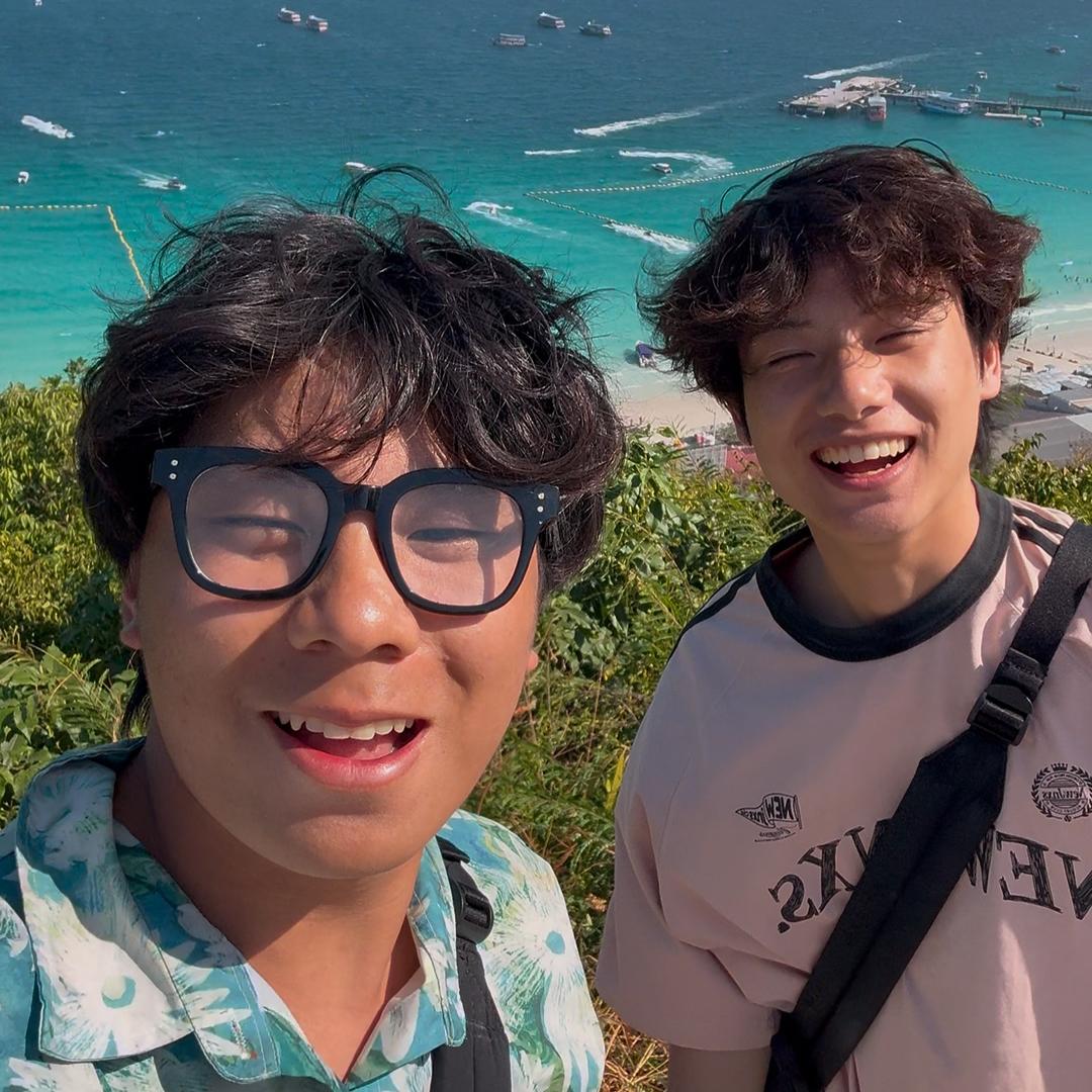 张舒克和黄贝塔@抖音