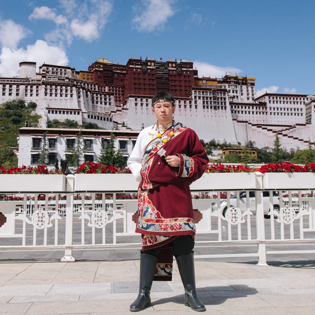 灿锐淄博烧烤老北京铜炉涮肉老母鸡炭炉火锅