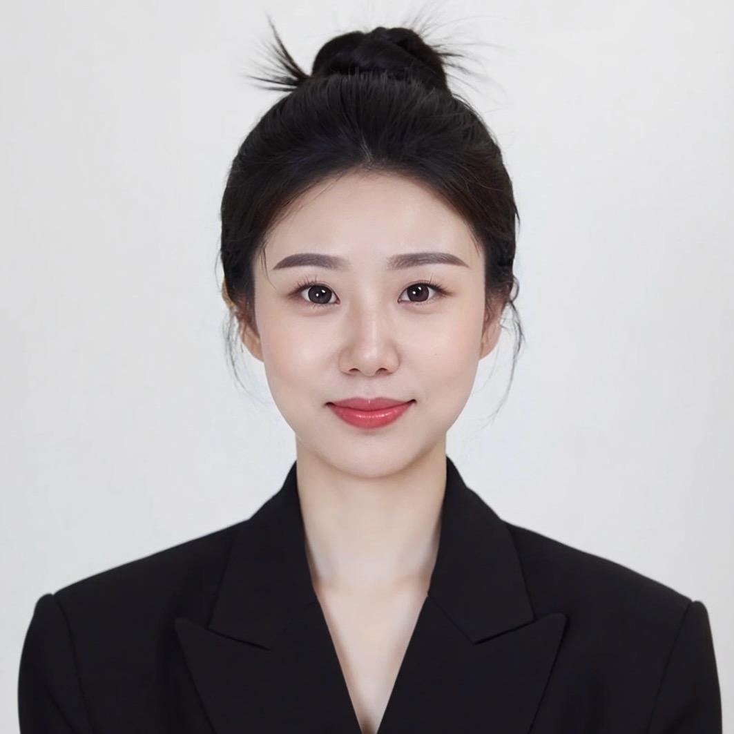 小瑷同学