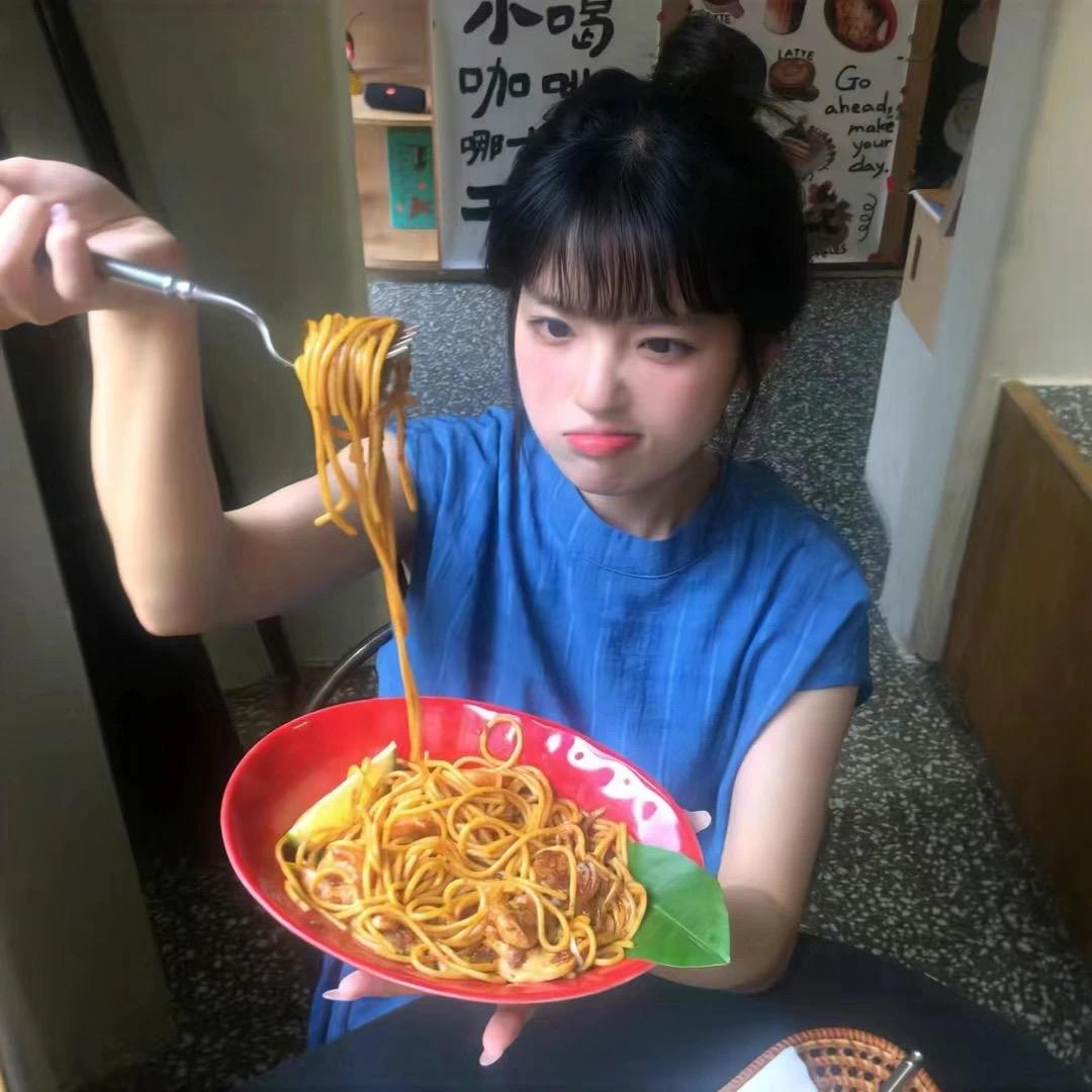 七七吃饭啦