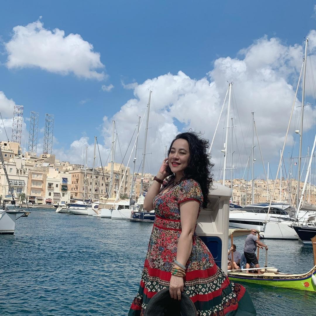 服装设计师欢颜