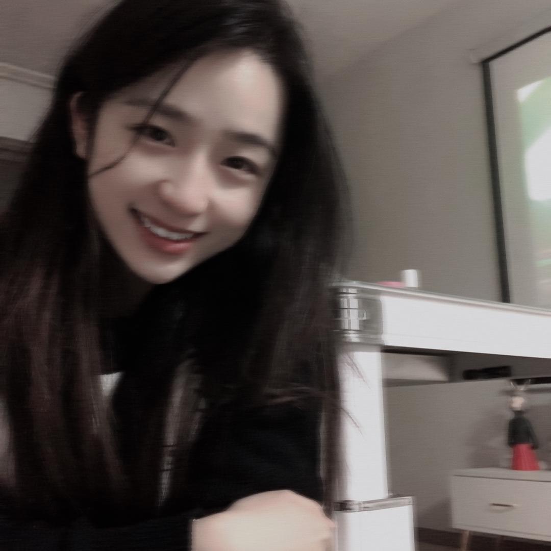 青卿子萸-