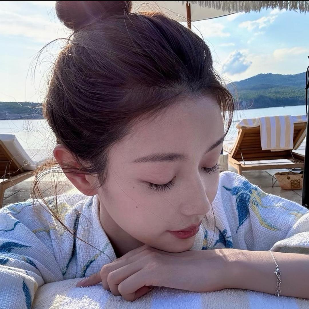 .一只眠羊