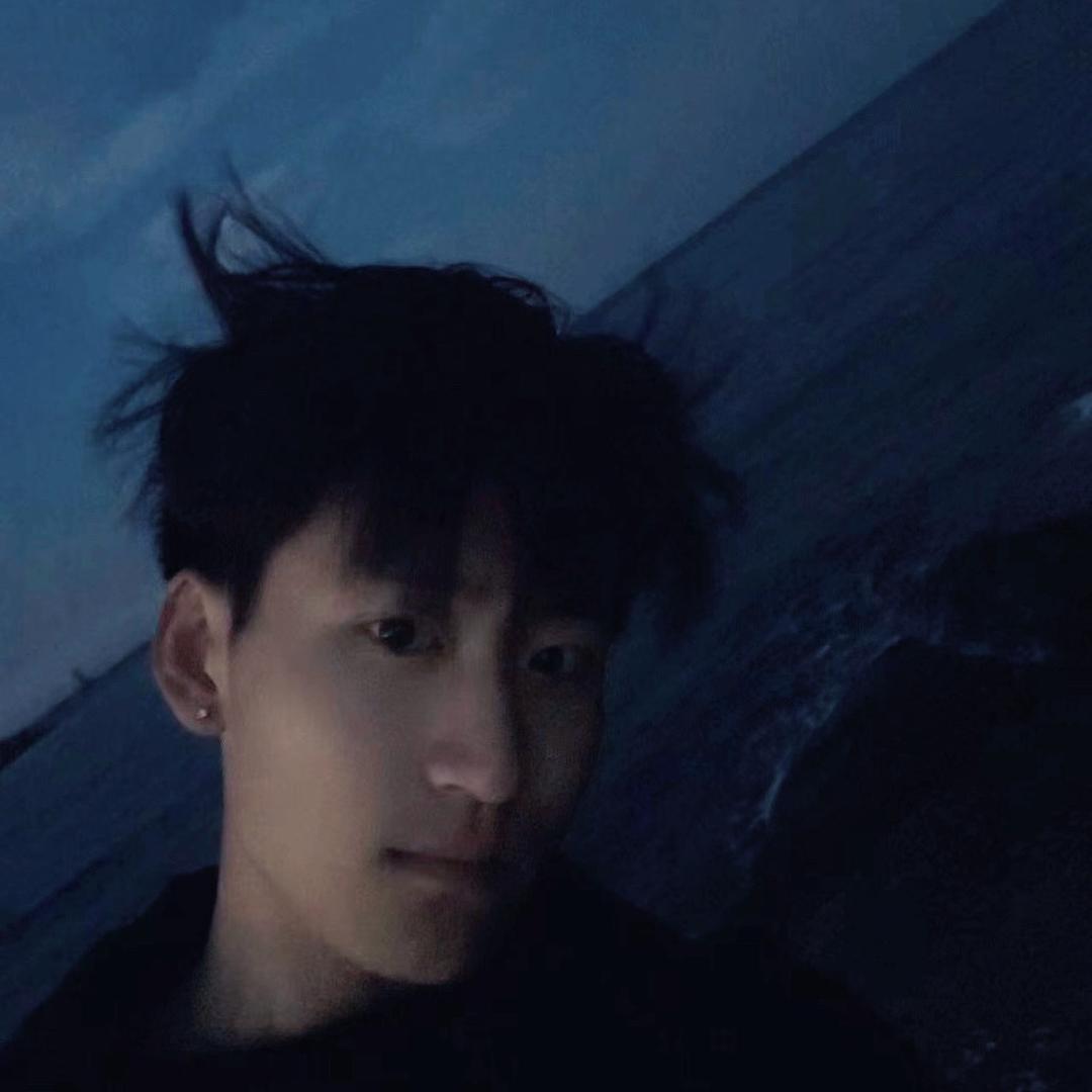 彩阳困了💤