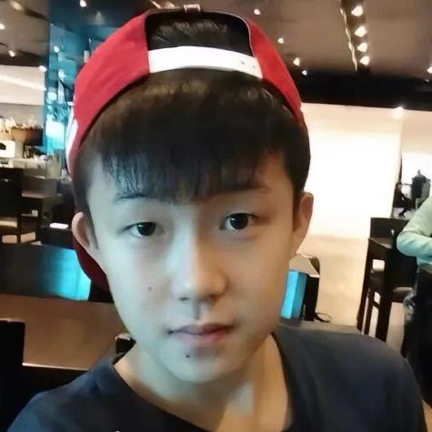 用户11213353285