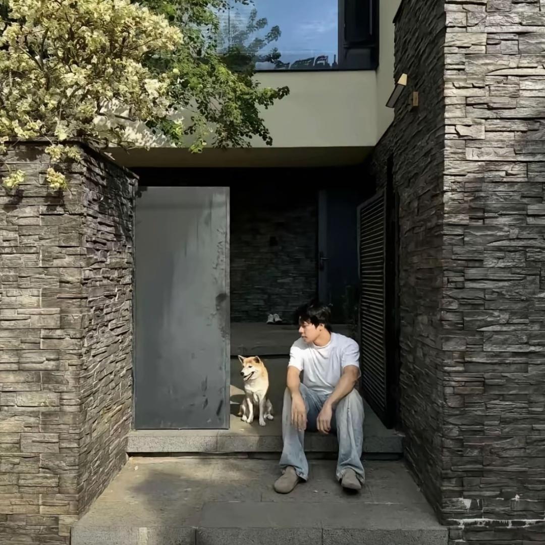 阴天替你挡下不开心.