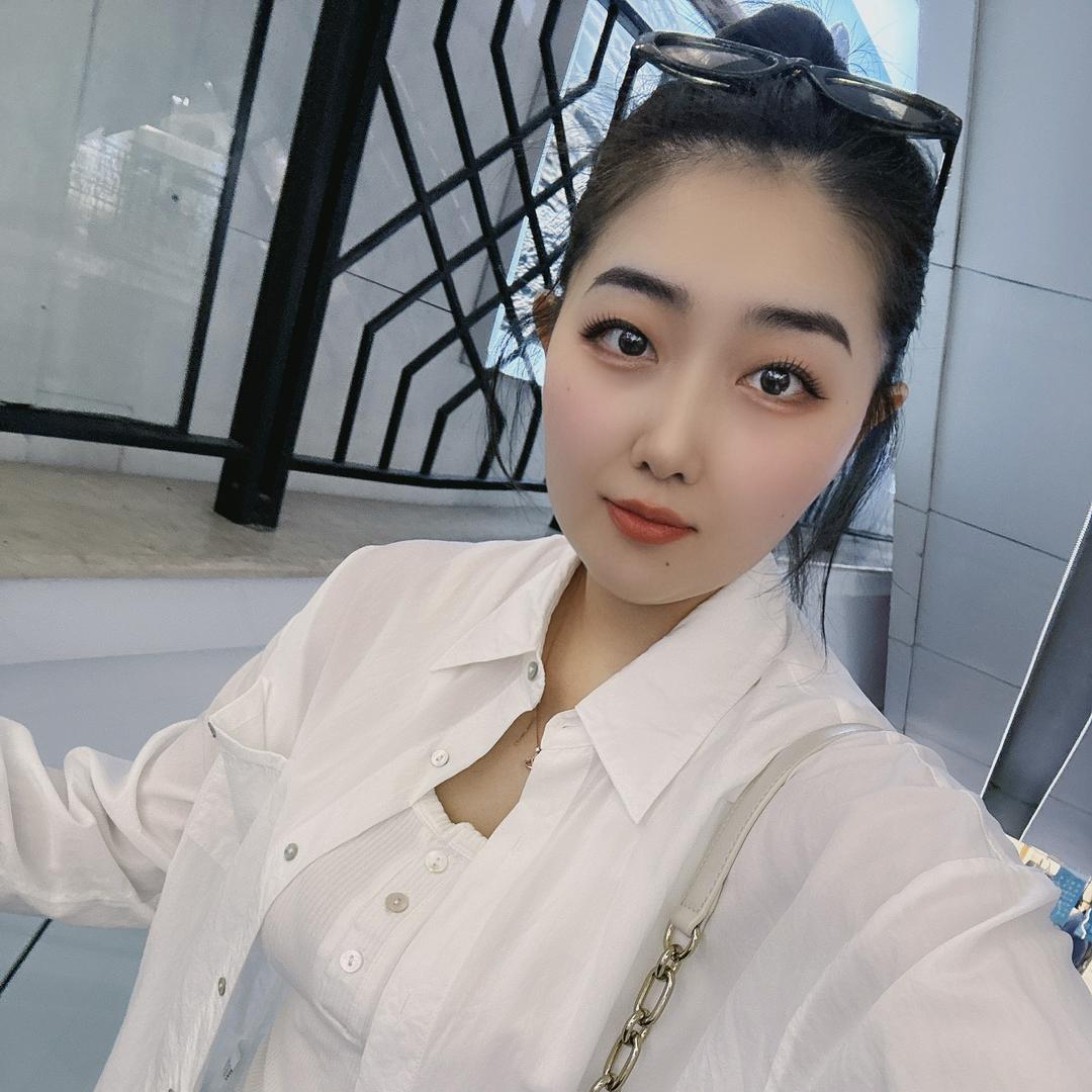 孙小🐶的美少女妈咪