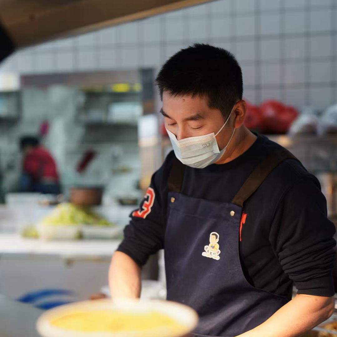 李先生炒饭·77年重庆人