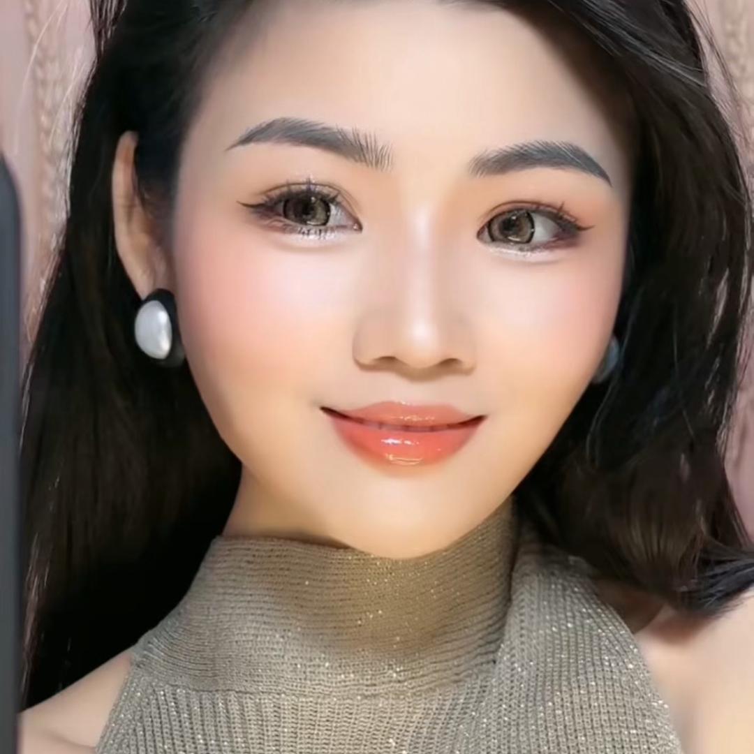 芳姐姐美妆(同款都在橱窗)