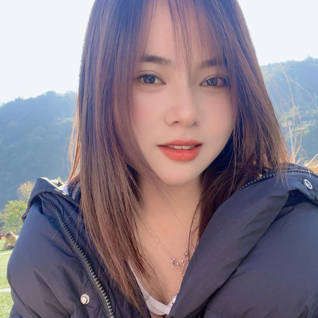 💞Qin丫头呀