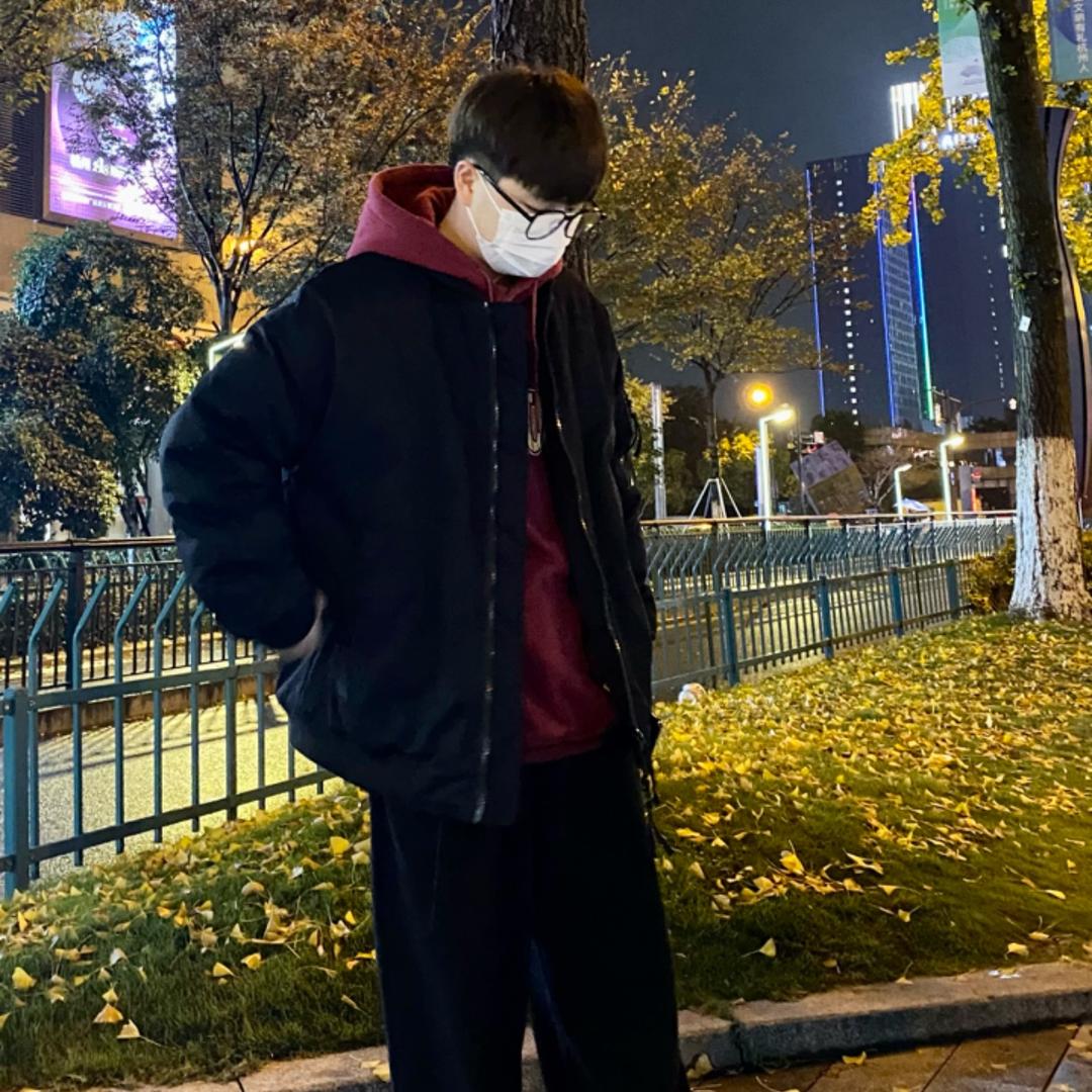 黑猫穿搭