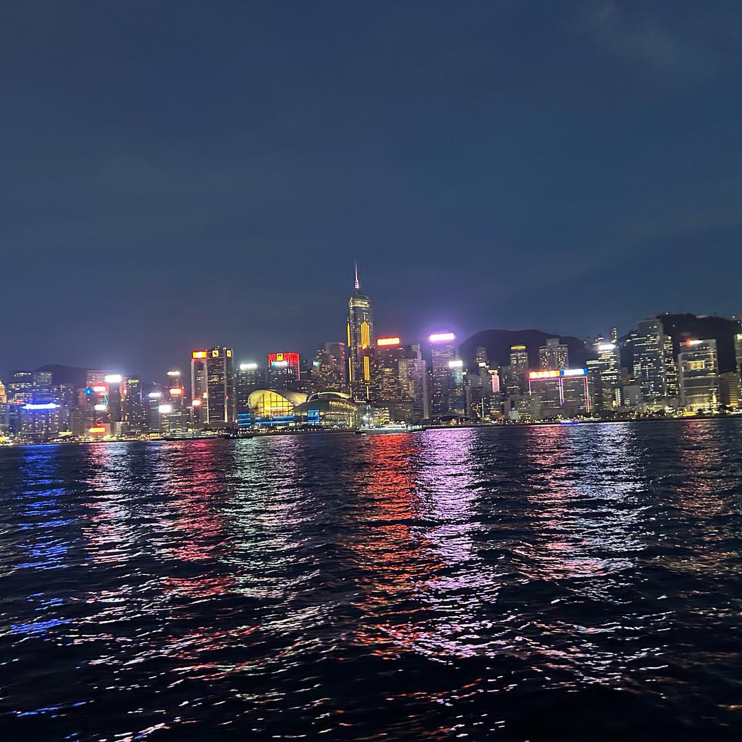 华秀小王