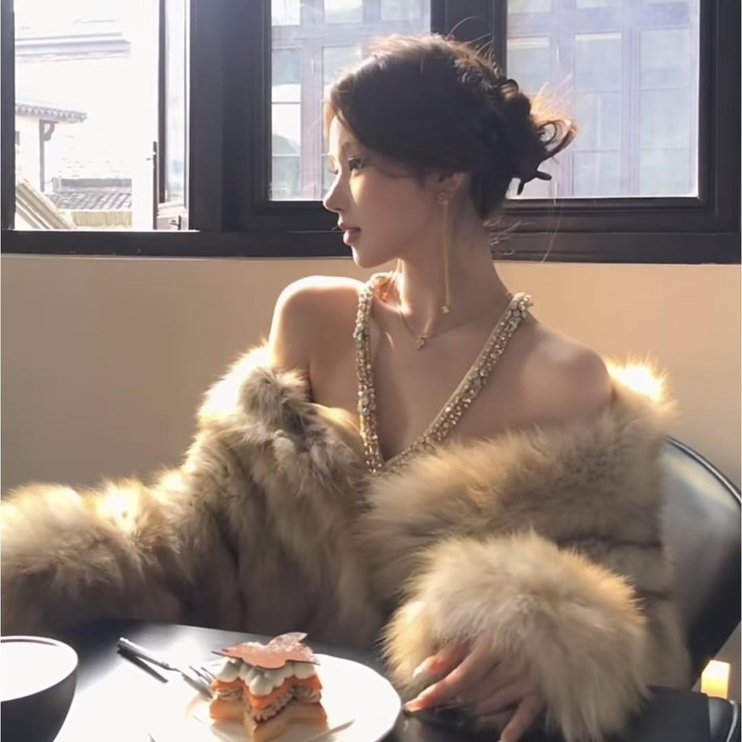 漫蕊精品服饰