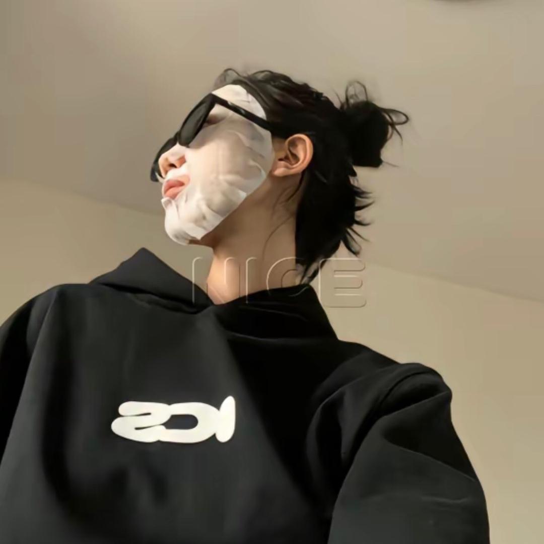 摆烂的麻辣烫