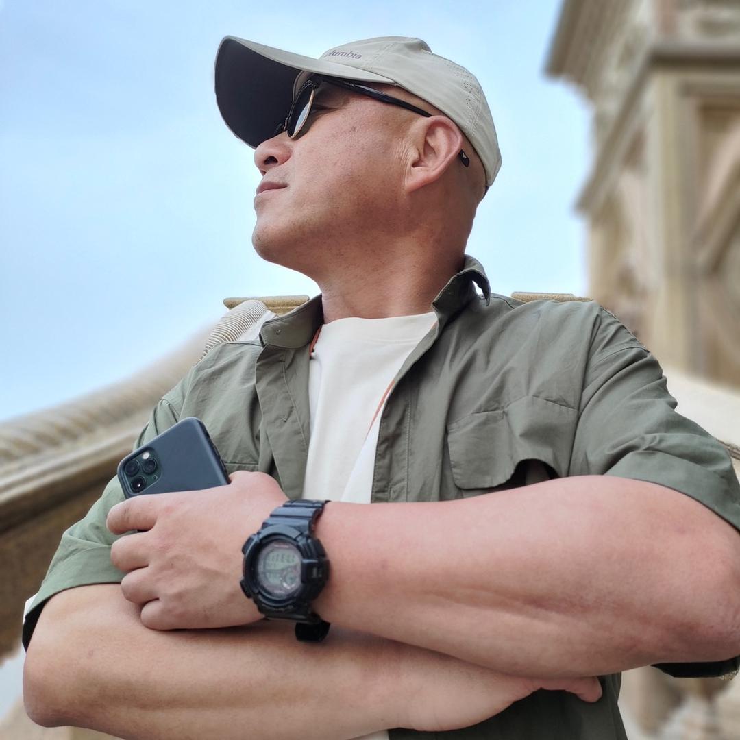 ꧁༺ 佩 霖༻꧂：