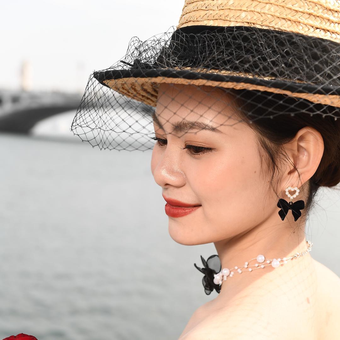 钱靓女