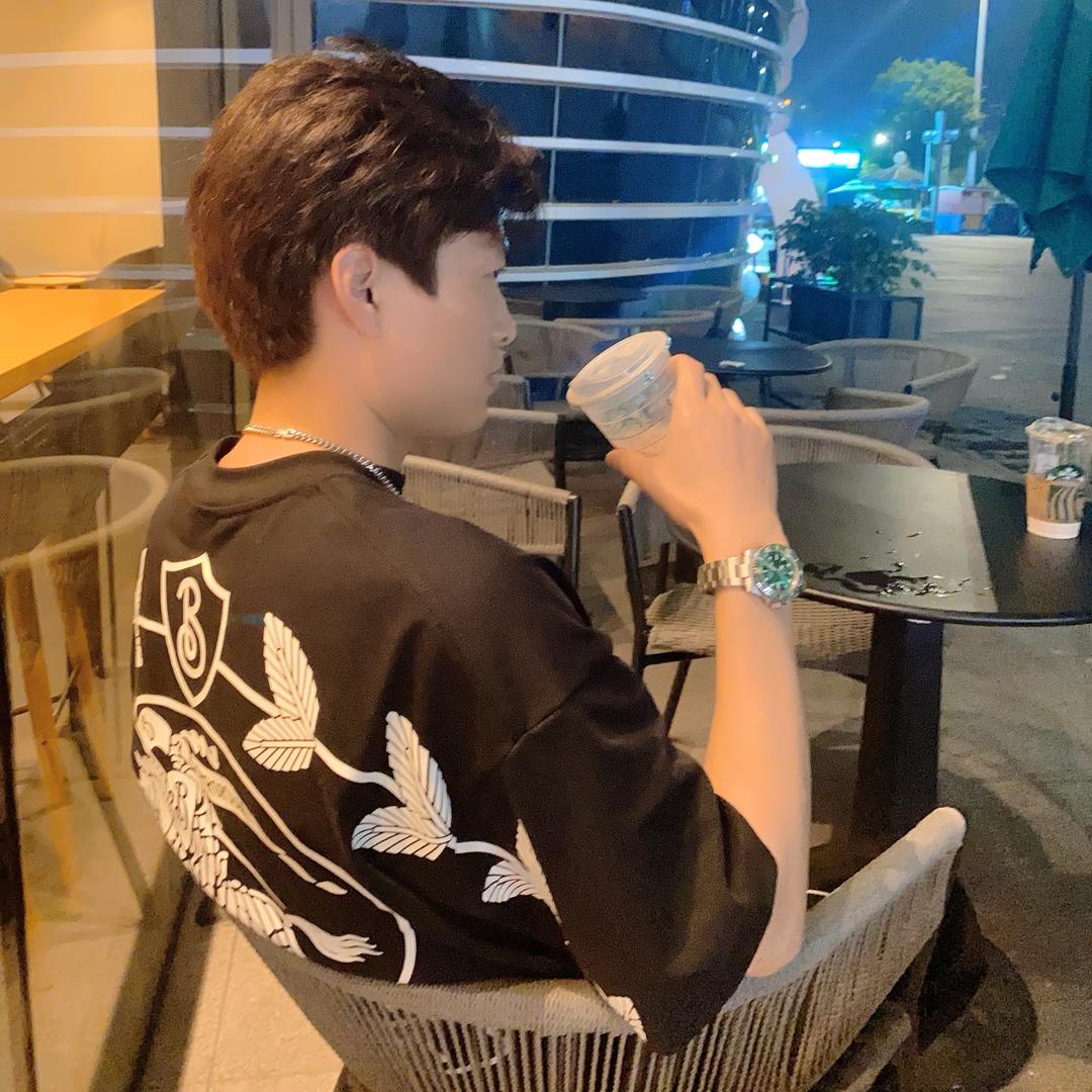 一个小白鲨