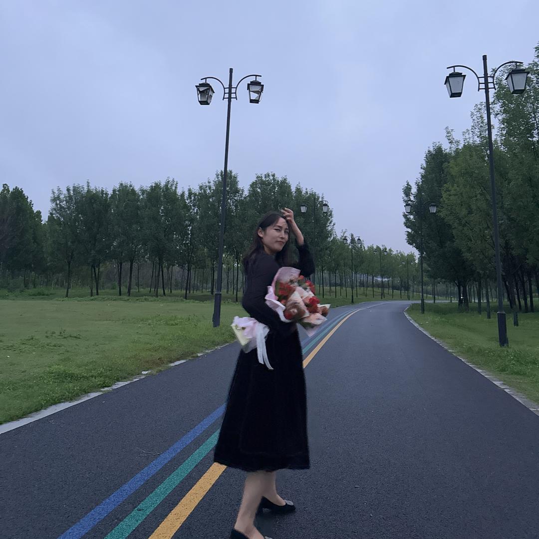 🍑刘大桃🍑