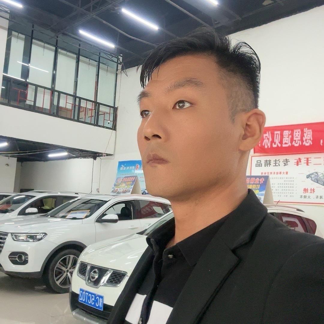 伊川黑哥二手车